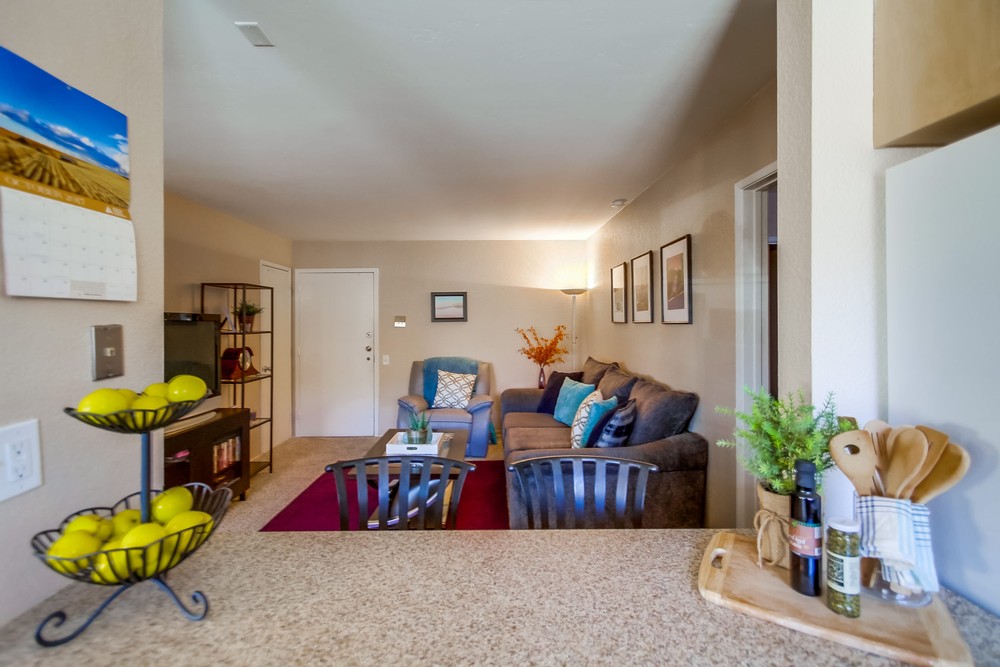 Virtual tour photo 18 of 39 for 3142 Midway Dr b210
