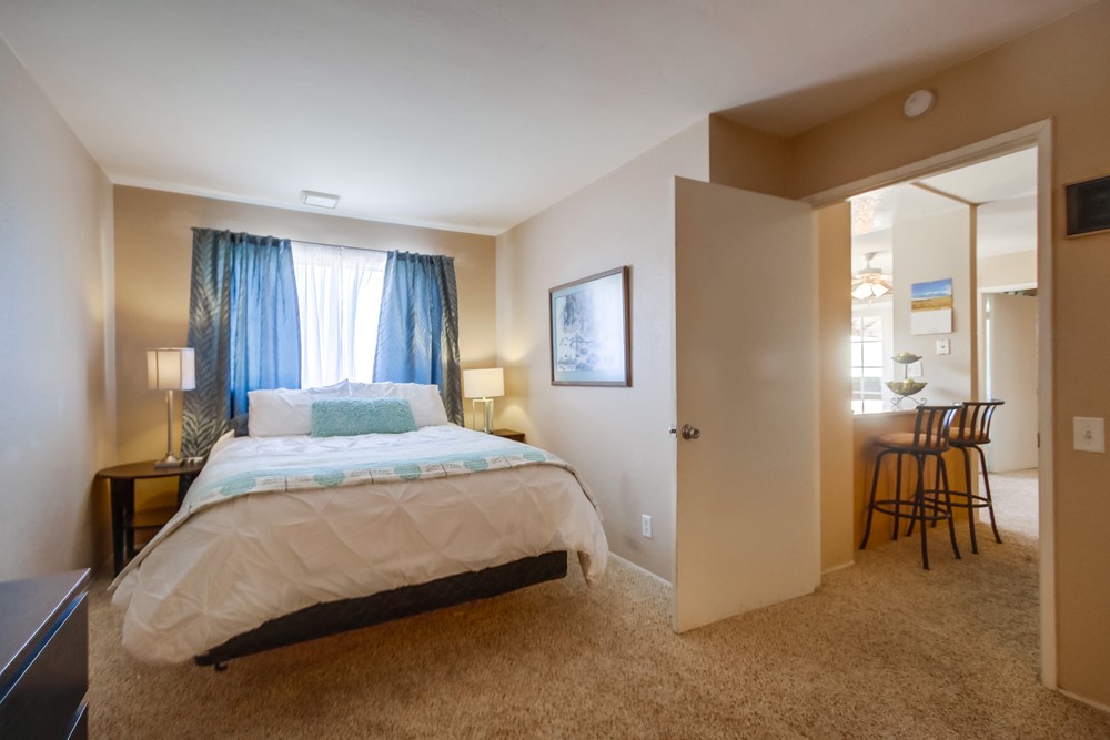 Virtual tour photo 23 of 39 for 3142 Midway Dr b210