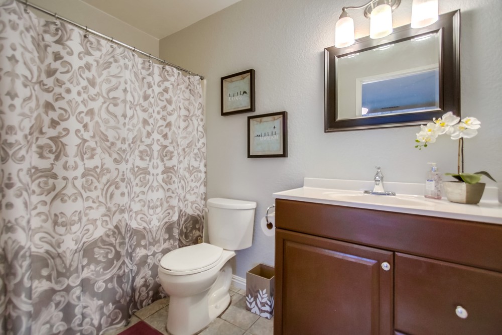 Virtual tour photo 30 of 39 for 3142 Midway Dr b210
