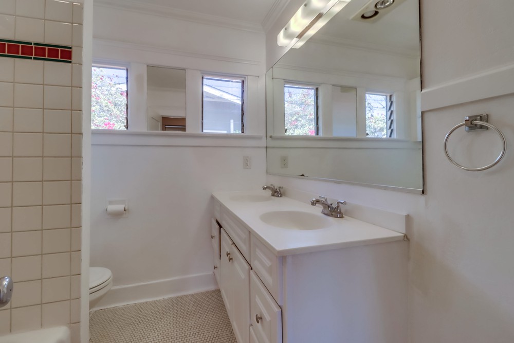 Virtual tour photo 23 of 39 for 3144 Felton St