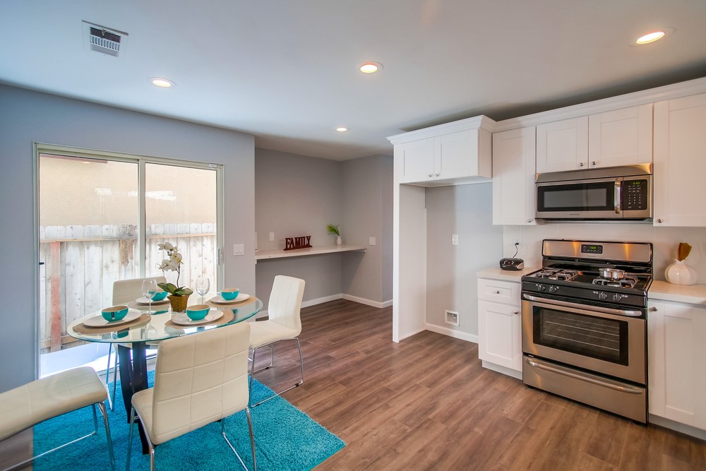 Virtual tour photo 17 of 48 for 3144 Franklin Ave