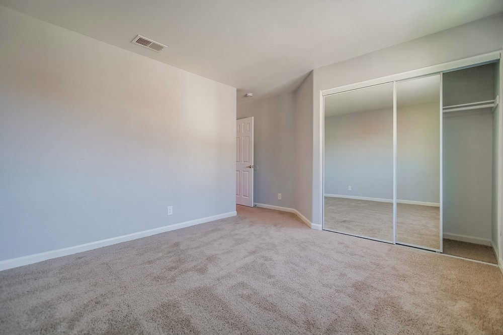 Virtual tour photo 36 of 48 for 3144 Franklin Ave