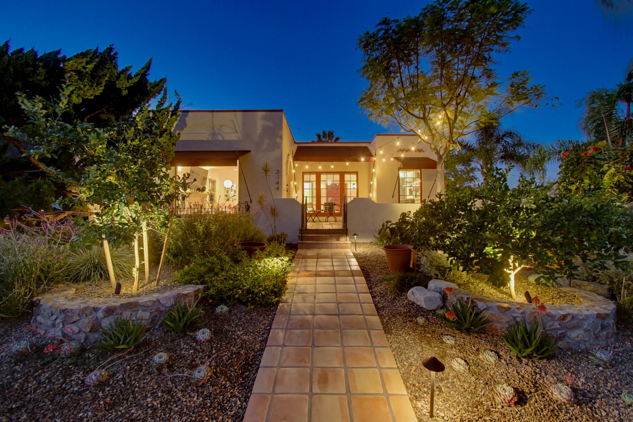 Virtual tour photo 9 of 76 for 3144 Laurel St