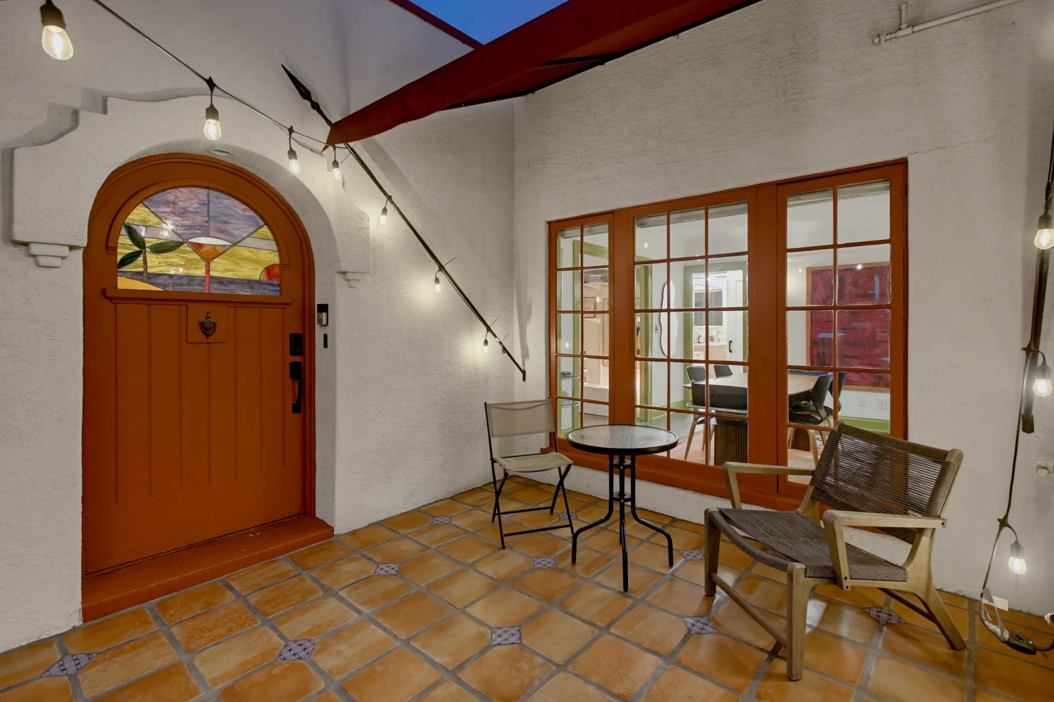 Virtual tour photo 11 of 76 for 3144 Laurel St