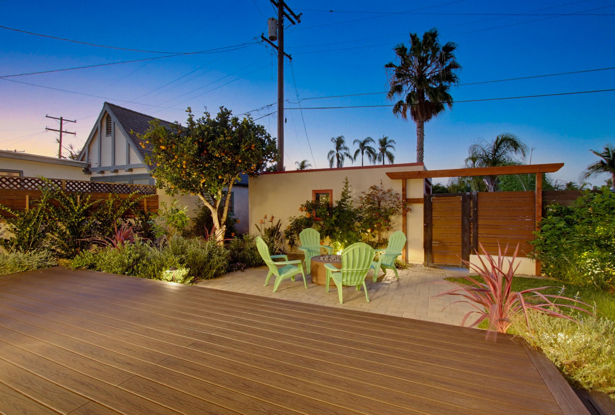 Virtual tour photo 14 of 76 for 3144 Laurel St