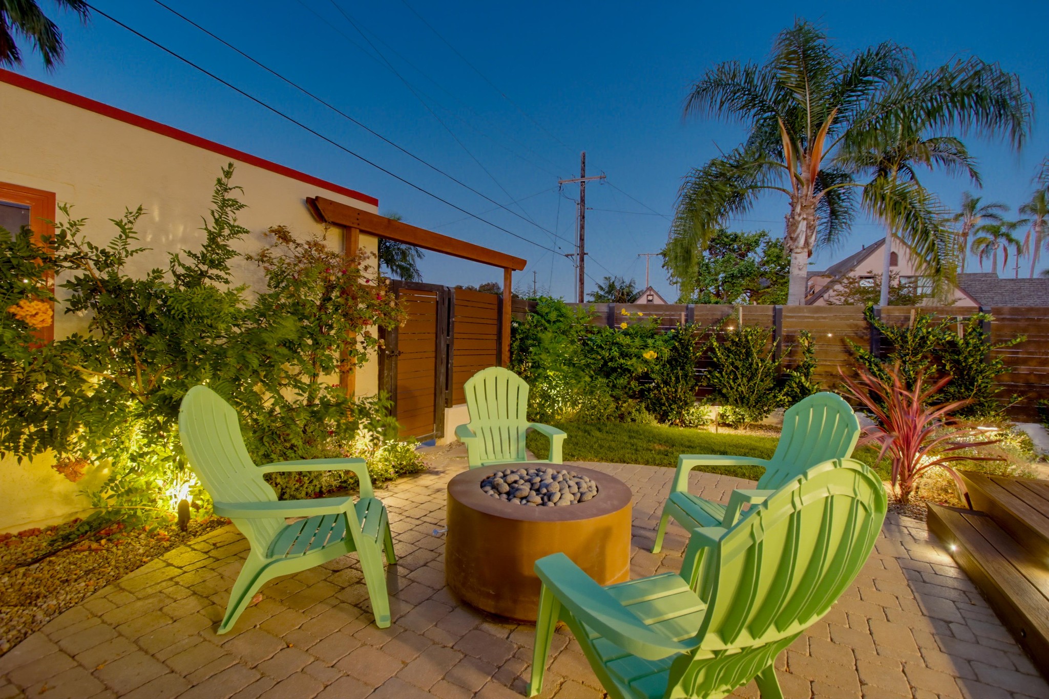 Virtual tour photo 22 of 76 for 3144 Laurel St