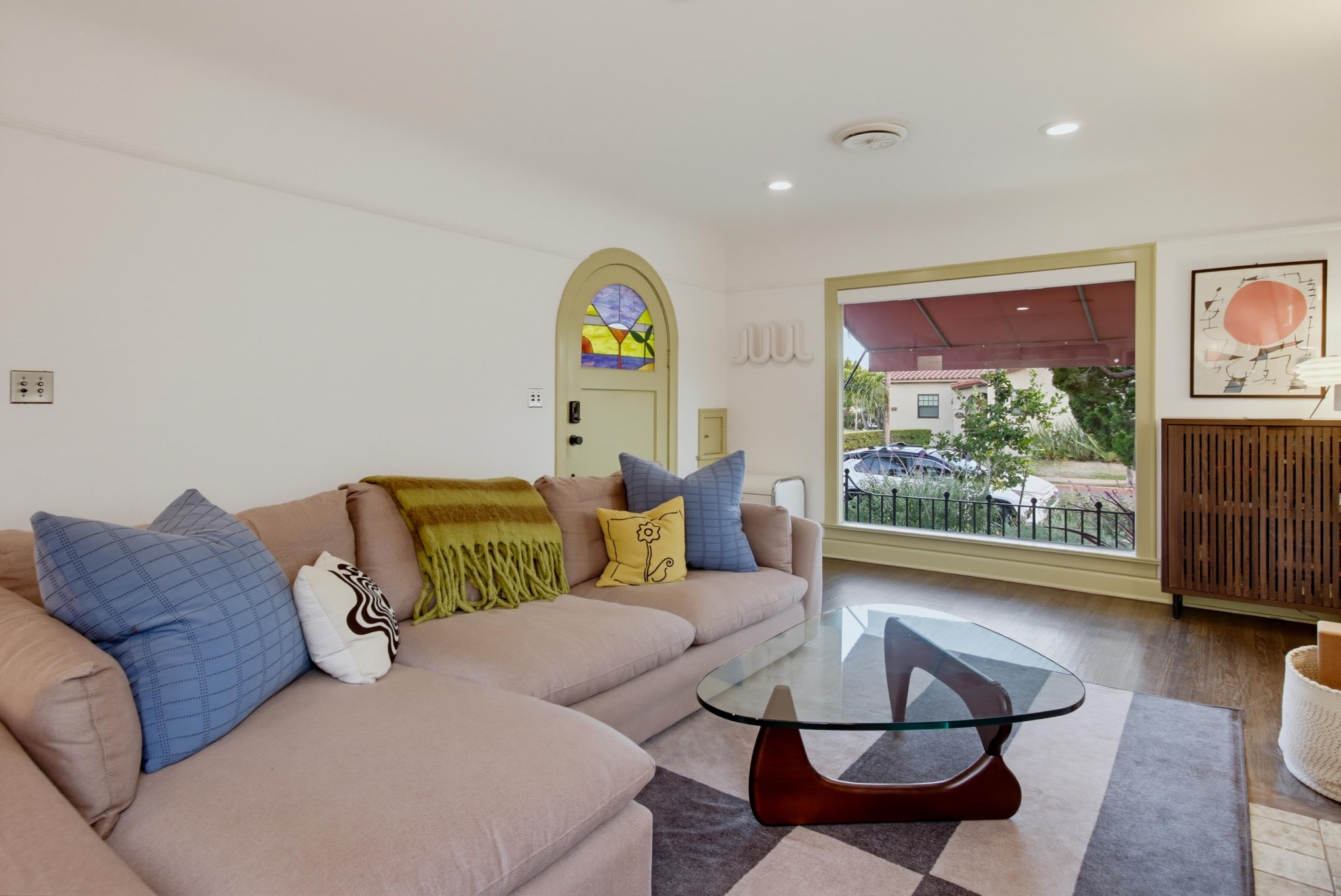 Virtual tour photo 27 of 76 for 3144 Laurel St