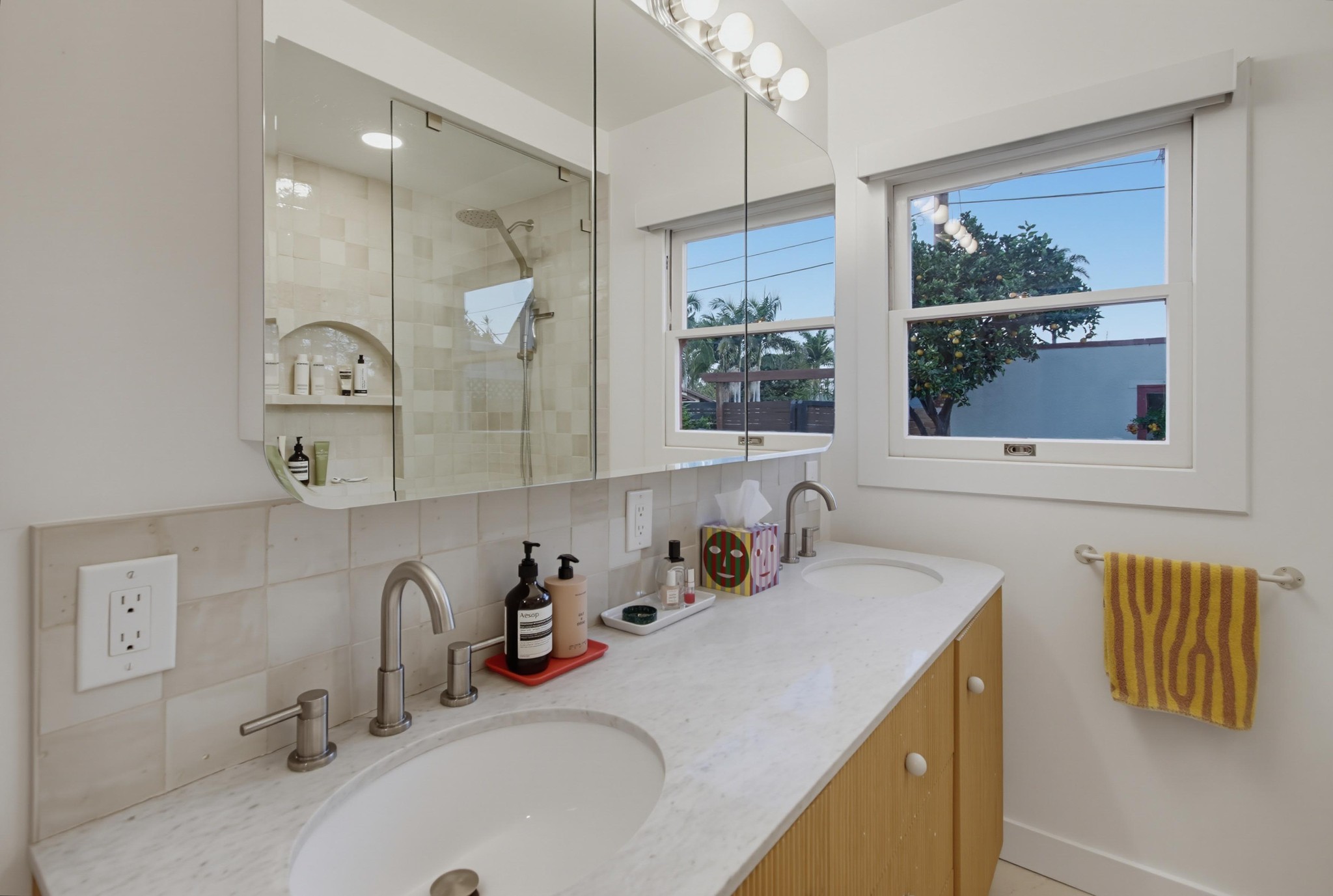 Virtual tour photo 41 of 76 for 3144 Laurel St