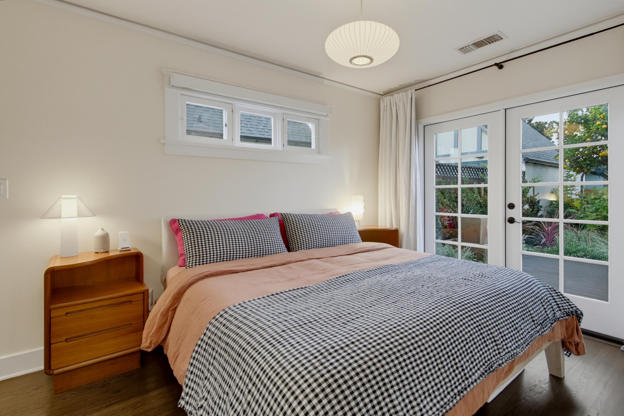 Virtual tour photo 42 of 76 for 3144 Laurel St