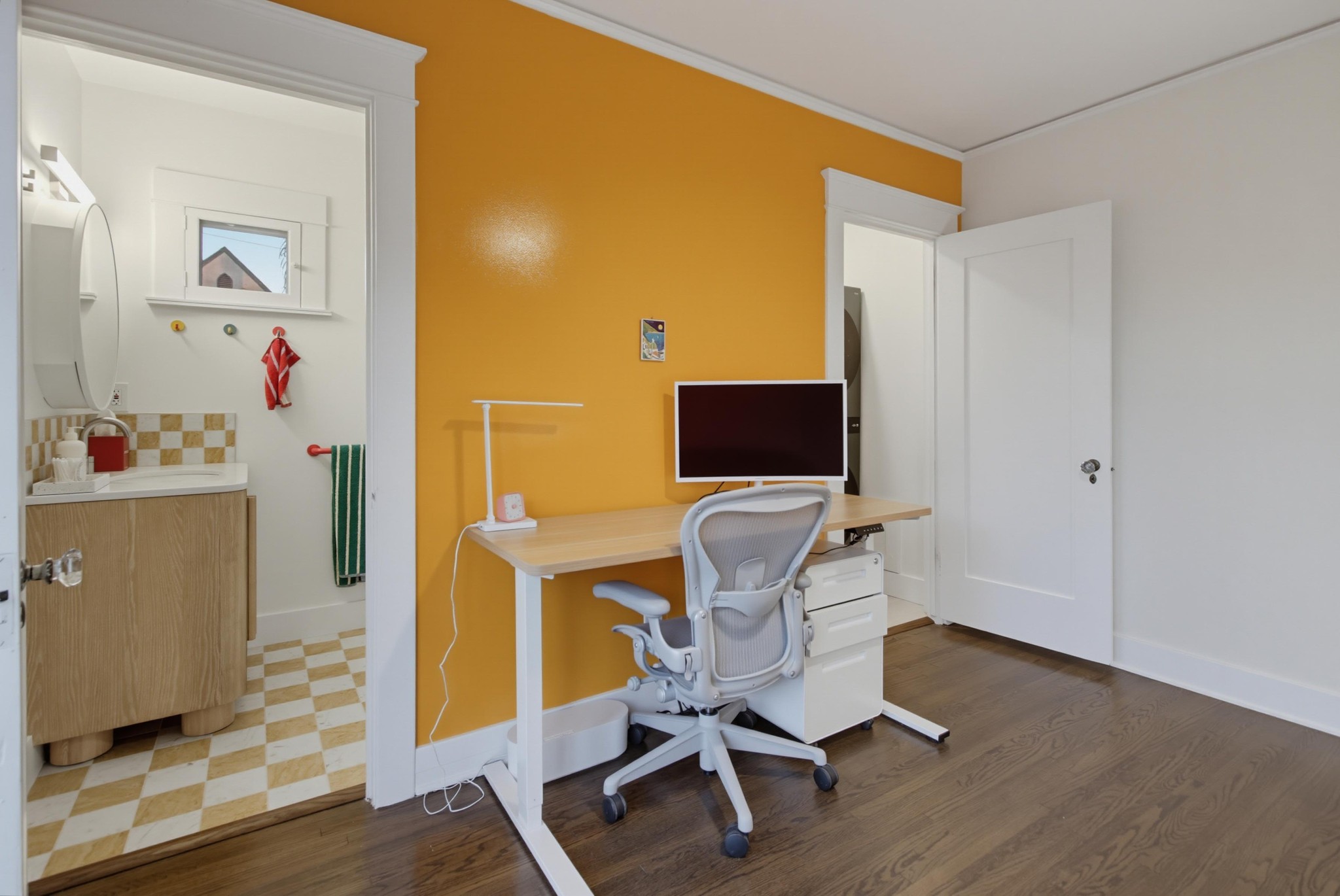 Virtual tour photo 55 of 76 for 3144 Laurel St