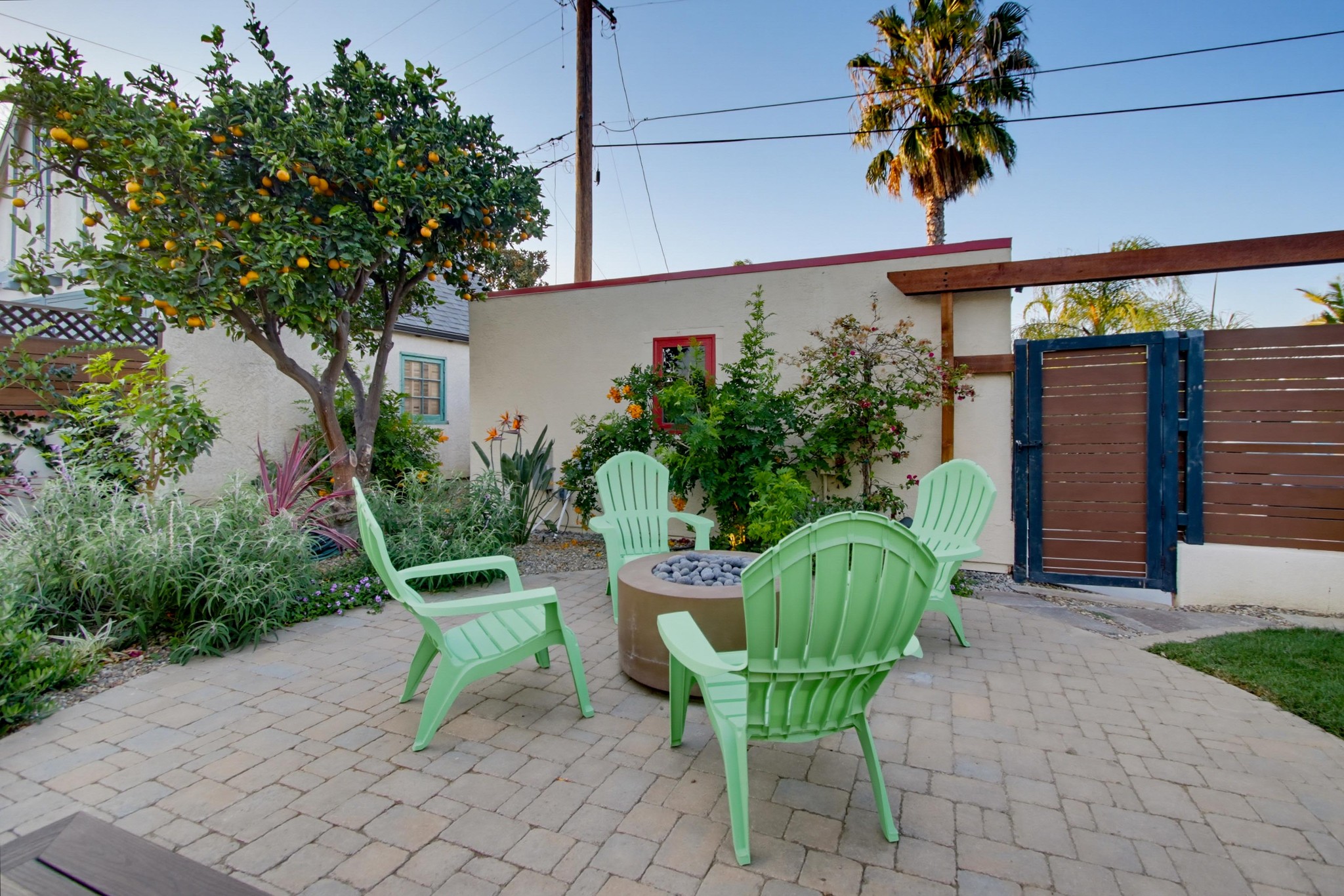 Virtual tour photo 74 of 76 for 3144 Laurel St