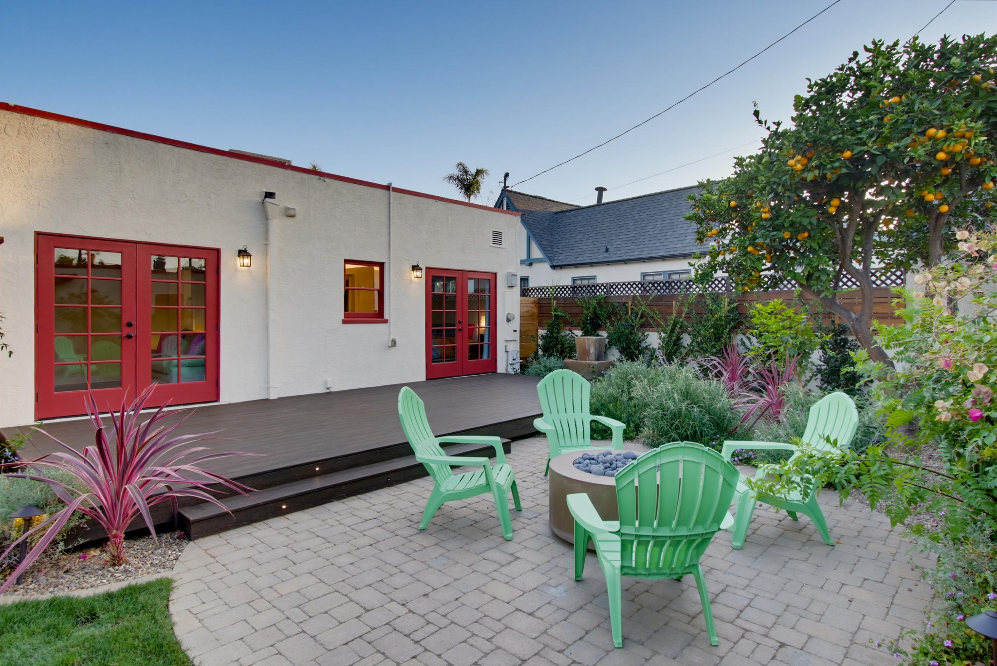 Virtual tour photo 76 of 76 for 3144 Laurel St