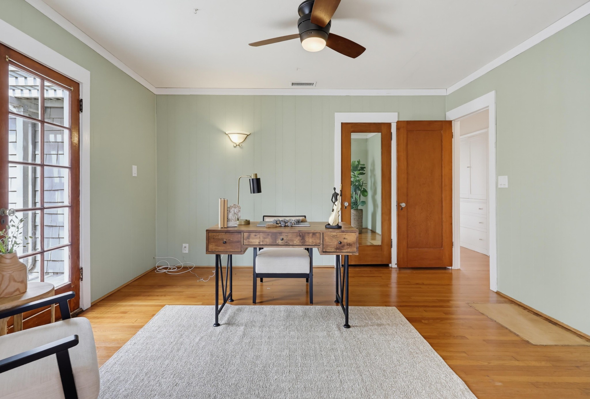 Virtual tour photo 24 of 51 for 3145 Bancroft St