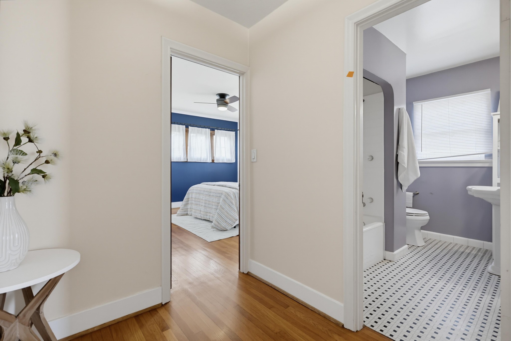 Virtual tour photo 29 of 51 for 3145 Bancroft St