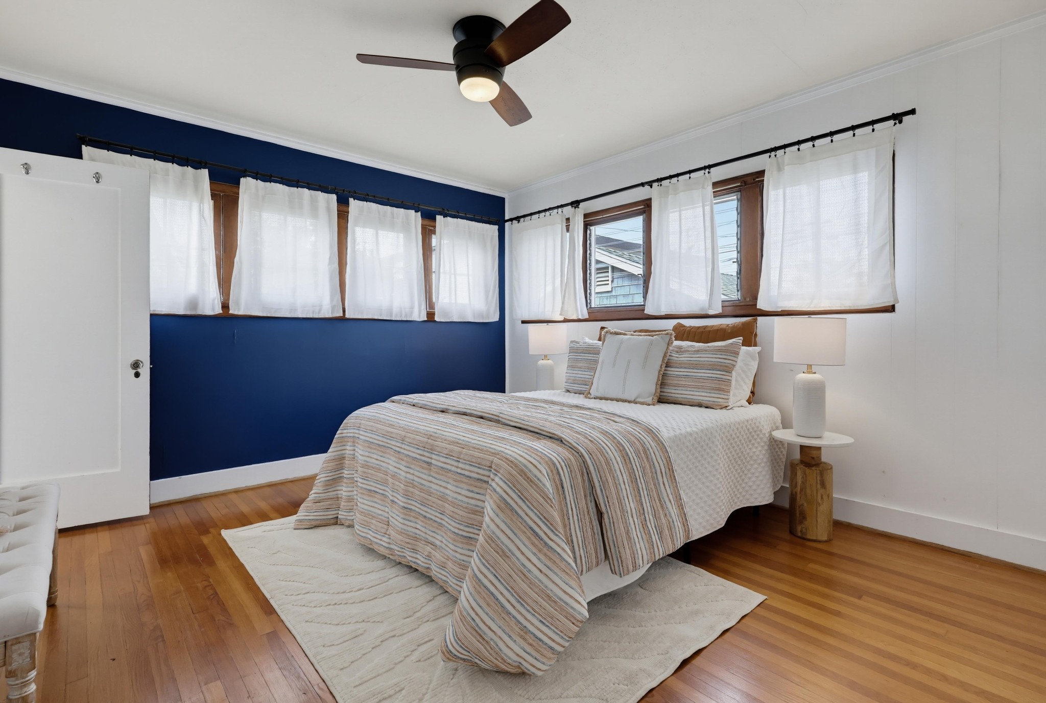 Virtual tour photo 34 of 51 for 3145 Bancroft St