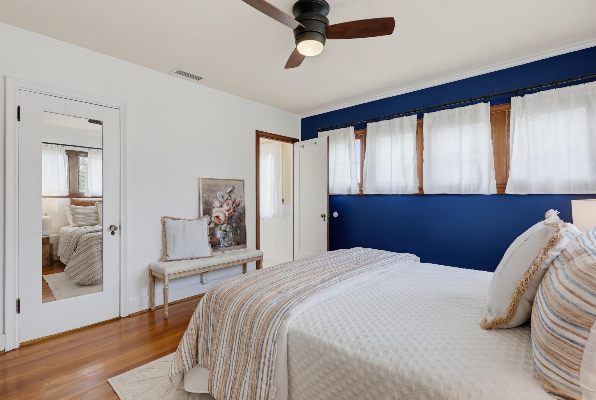 Virtual tour photo 35 of 51 for 3145 Bancroft St