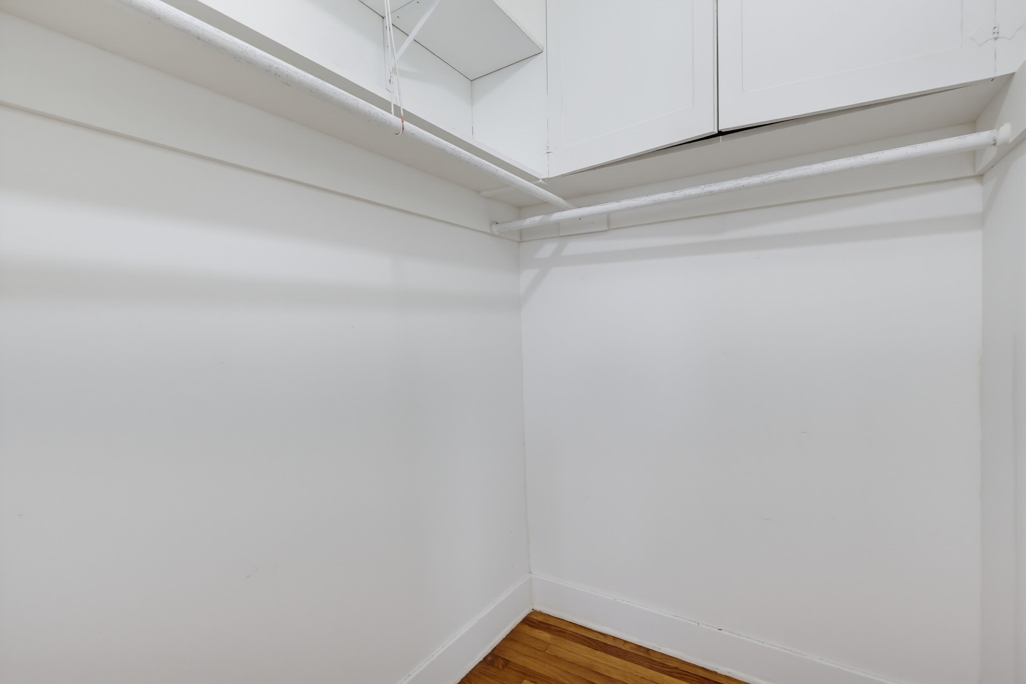 Virtual tour photo 36 of 51 for 3145 Bancroft St
