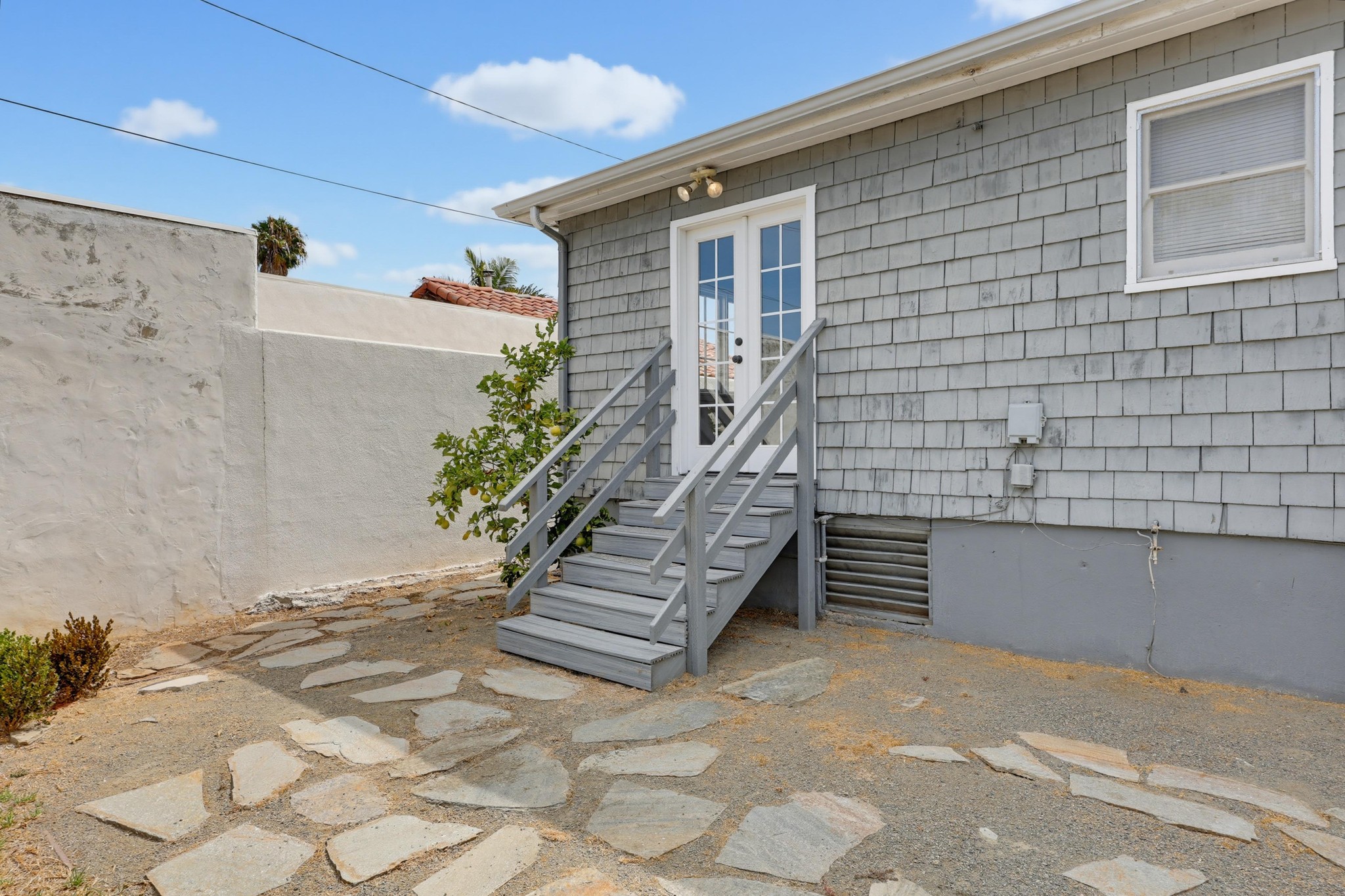 Virtual tour photo 45 of 51 for 3145 Bancroft St
