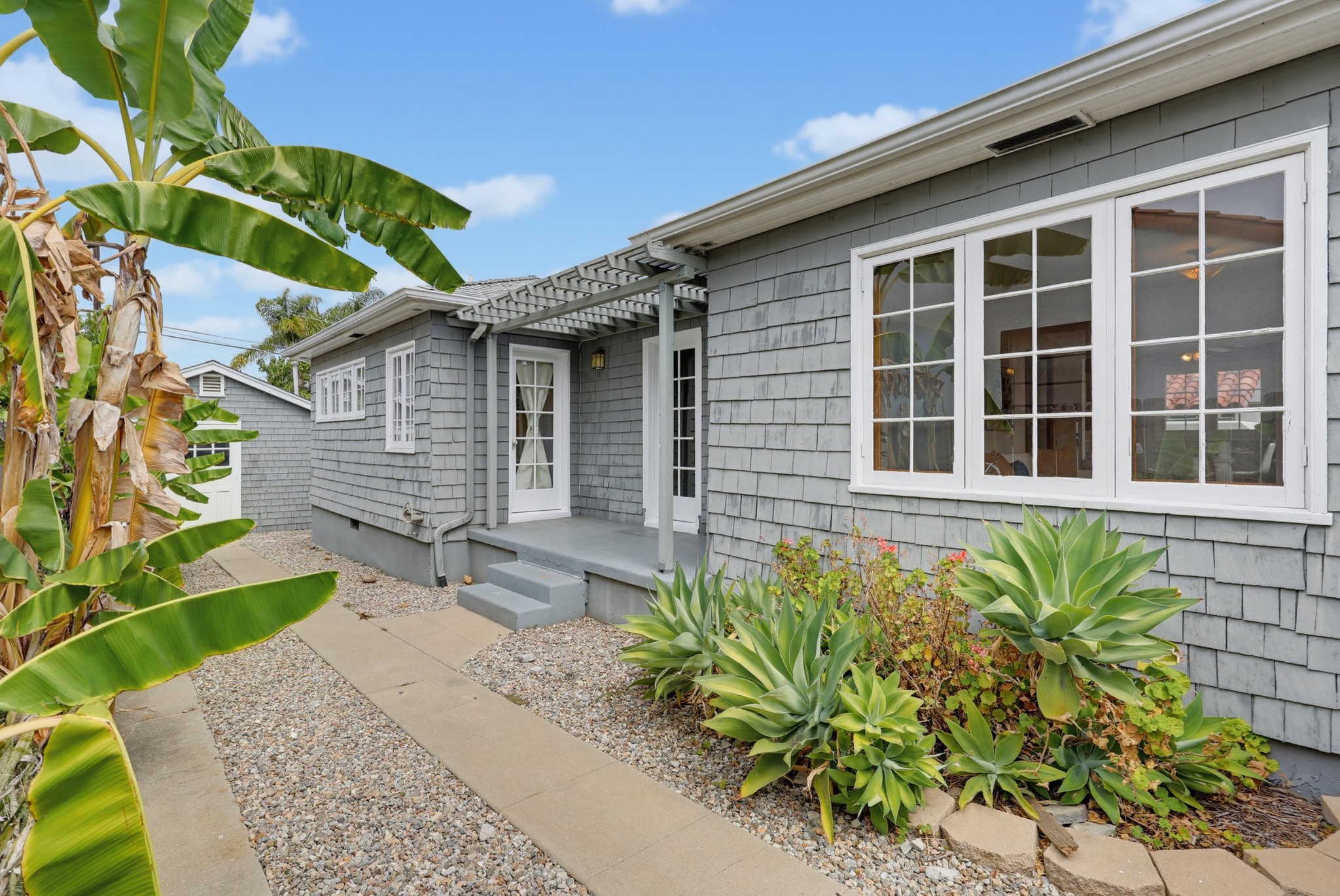 Virtual tour photo 48 of 51 for 3145 Bancroft St