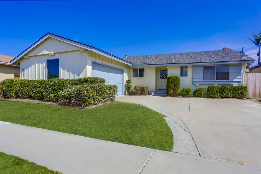 Virtual tour photo 6 of 45 for 3146 Briand Ave
