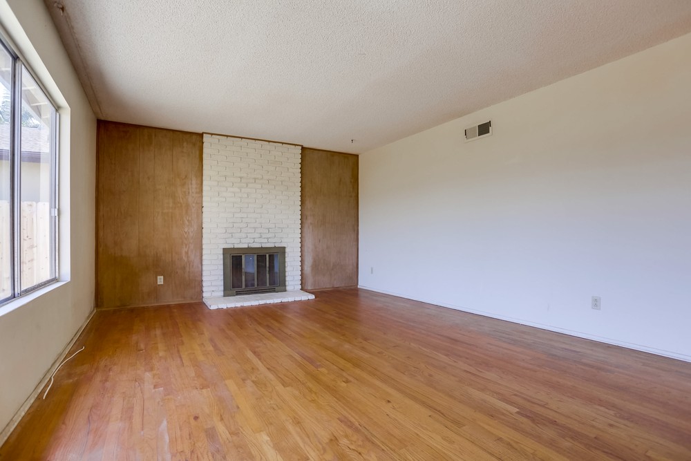 Virtual tour photo 11 of 45 for 3146 Briand Ave