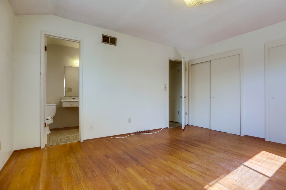 Virtual tour photo 27 of 45 for 3146 Briand Ave