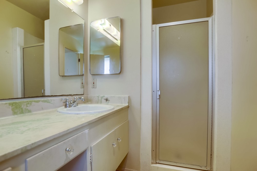 Virtual tour photo 30 of 45 for 3146 Briand Ave