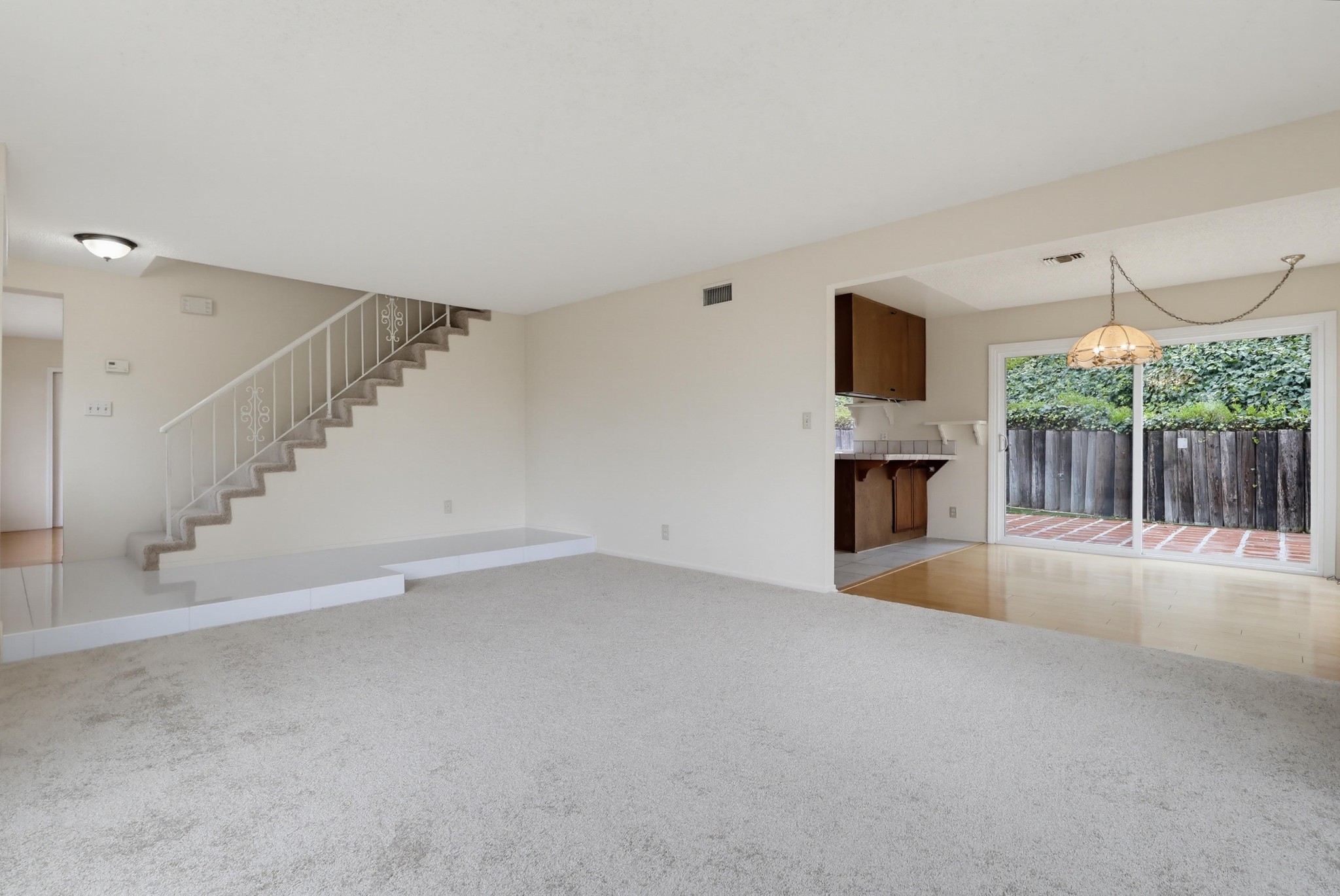 Virtual tour photo 14 of 69 for 3146 E Los Cerillos Dr