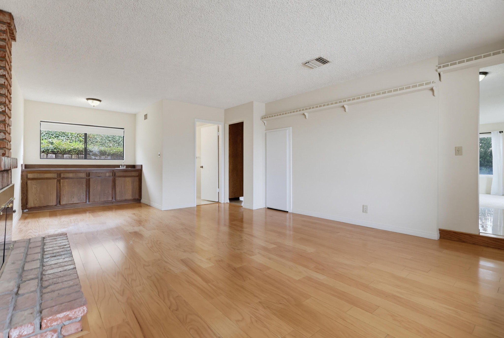 Virtual tour photo 27 of 69 for 3146 E Los Cerillos Dr