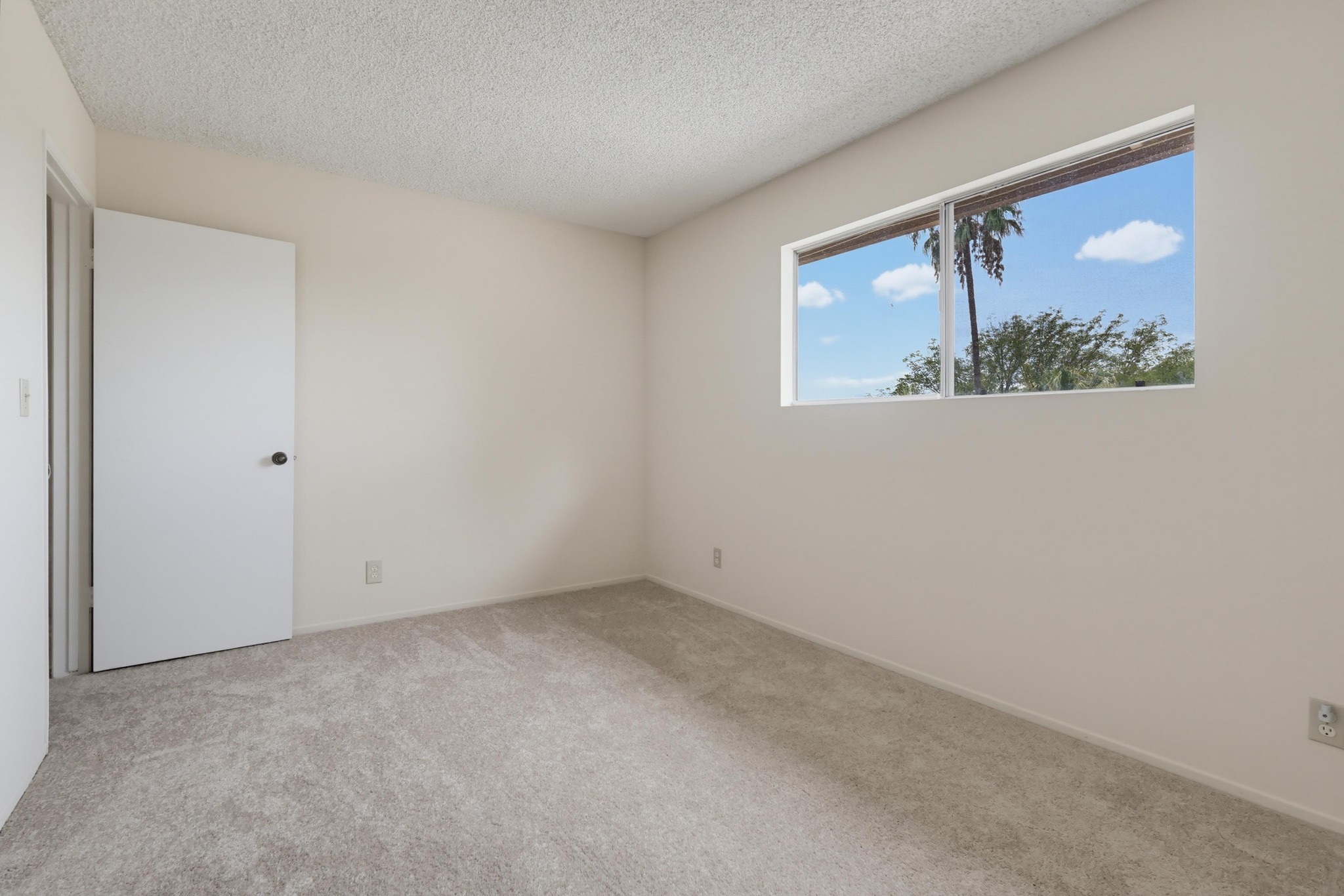 Virtual tour photo 35 of 69 for 3146 E Los Cerillos Dr