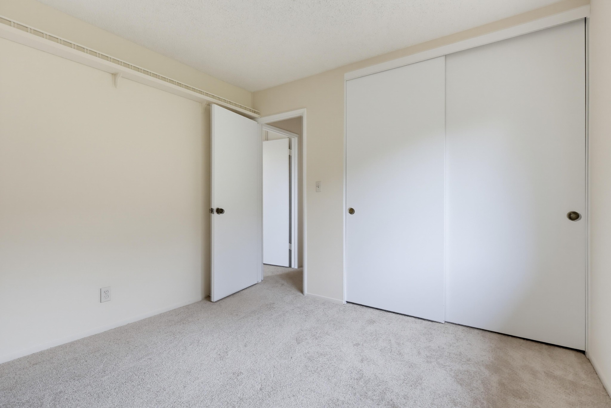 Virtual tour photo 43 of 69 for 3146 E Los Cerillos Dr