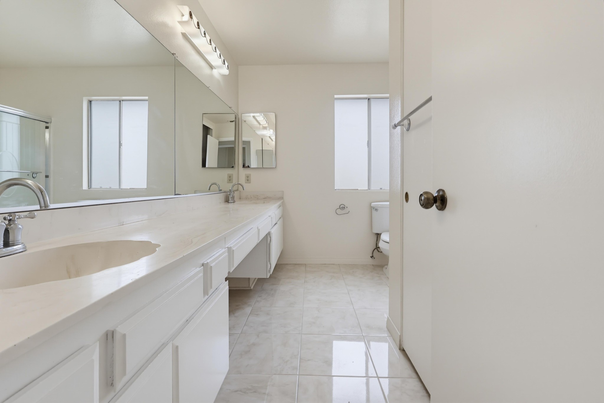 Virtual tour photo 46 of 69 for 3146 E Los Cerillos Dr
