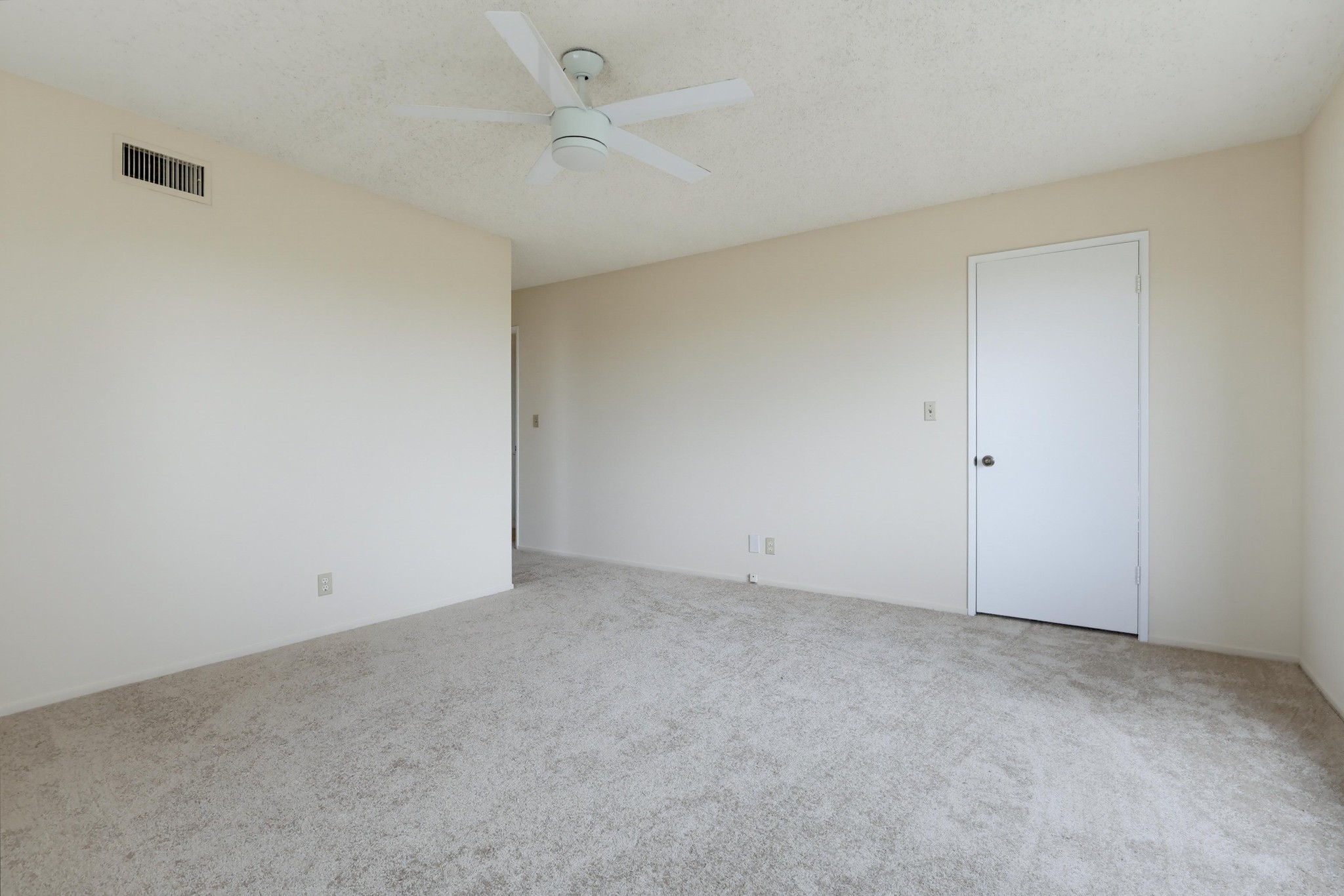 Virtual tour photo 50 of 69 for 3146 E Los Cerillos Dr
