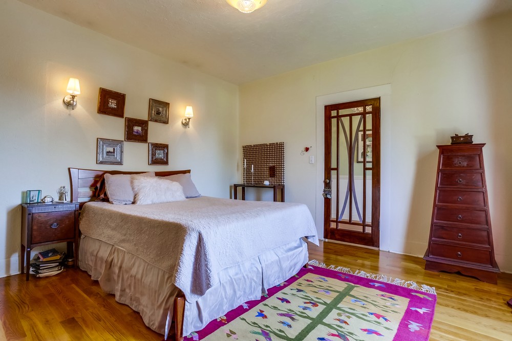 Virtual tour photo 23 of 37 for 3146 L St