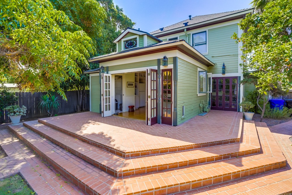 Virtual tour photo 33 of 37 for 3146 L St