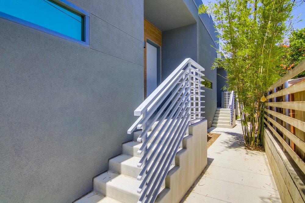 Virtual tour photo 5 of 43 for 315 Upas St