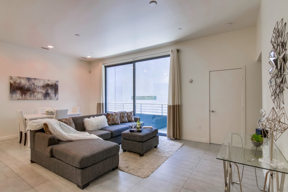 Virtual tour photo 9 of 43 for 315 Upas St