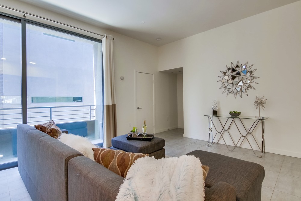 Virtual tour photo 12 of 43 for 315 Upas St