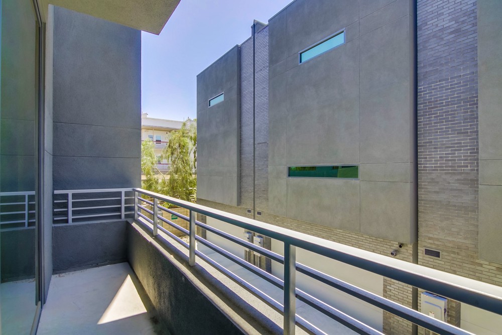 Virtual tour photo 26 of 43 for 315 Upas St