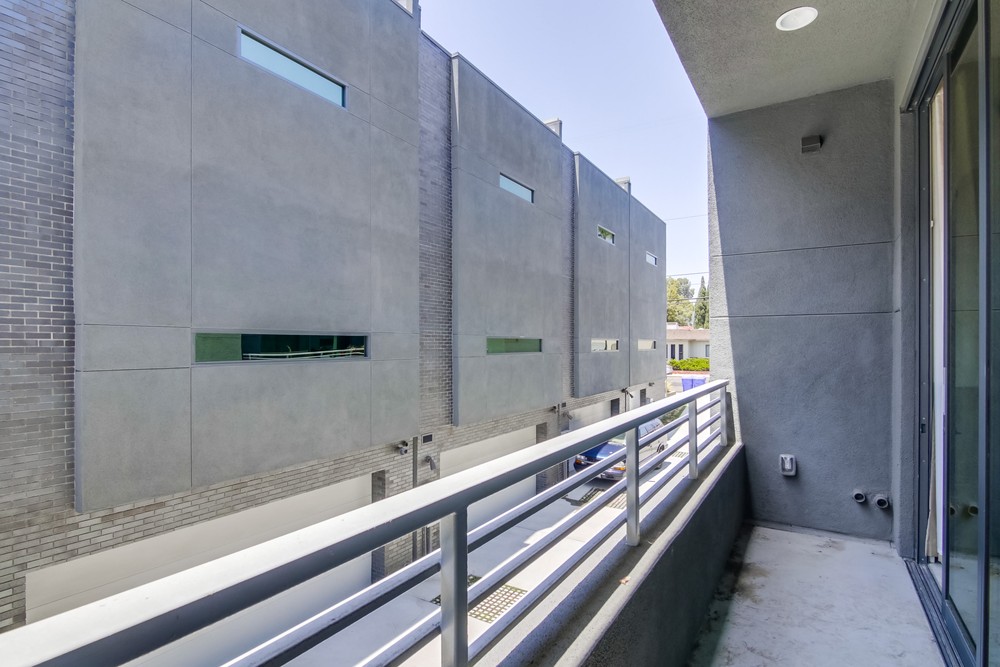 Virtual tour photo 27 of 43 for 315 Upas St