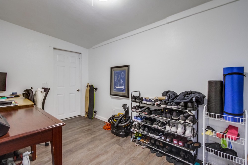 Virtual tour photo 20 of 27 for 3150 38th St