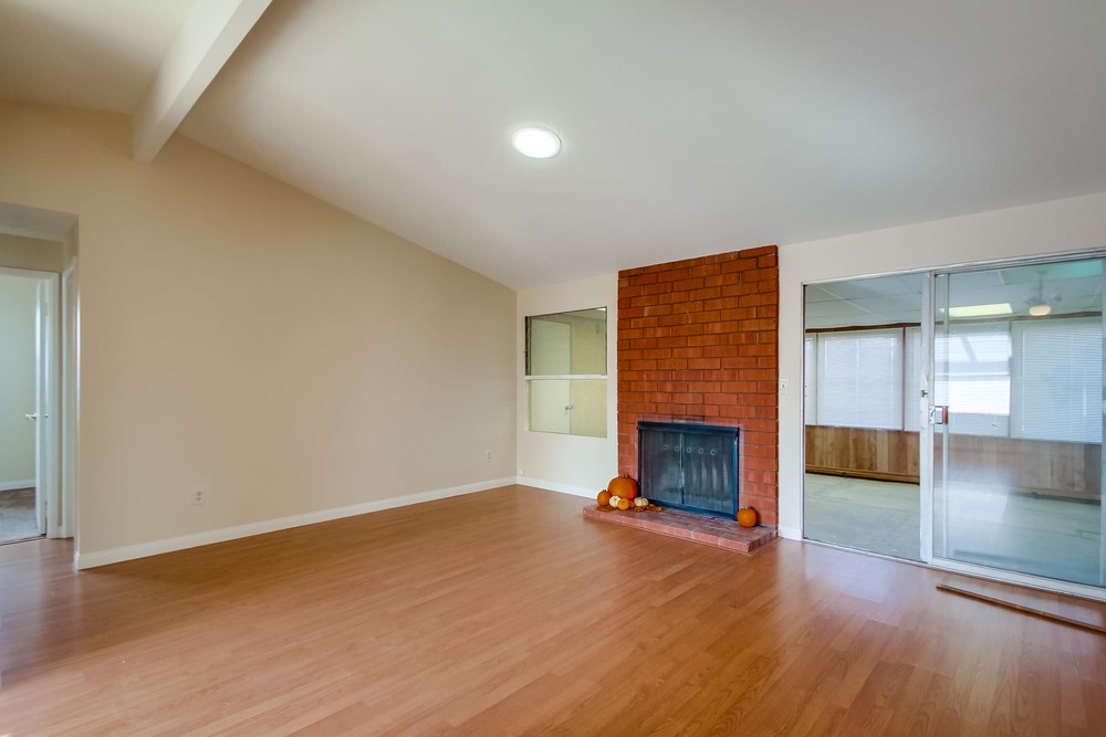 Virtual tour photo 9 of 45 for 3150 Admiral Ave