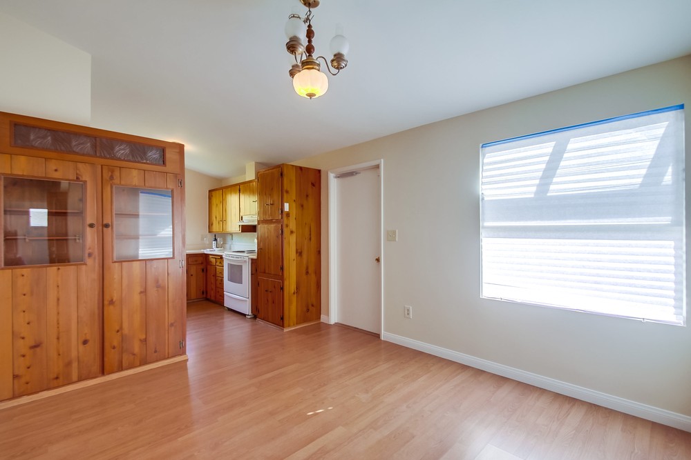 Virtual tour photo 12 of 45 for 3150 Admiral Ave