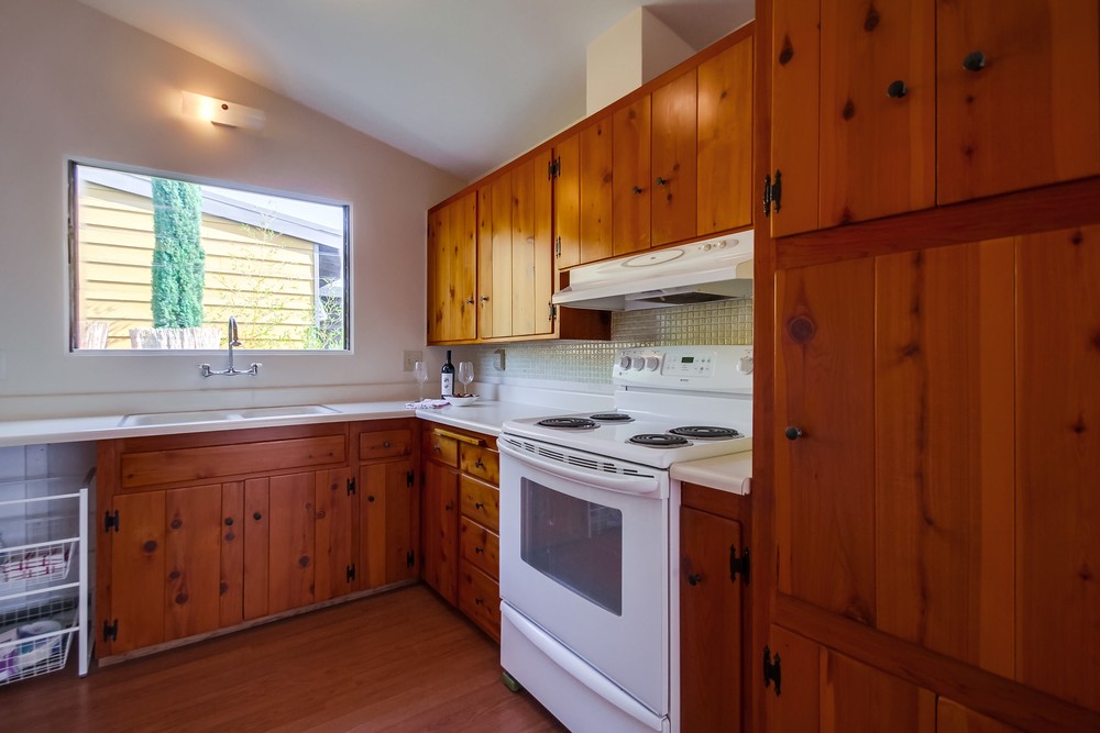 Virtual tour photo 18 of 45 for 3150 Admiral Ave