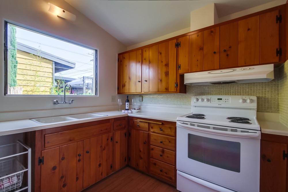 Virtual tour photo 19 of 45 for 3150 Admiral Ave