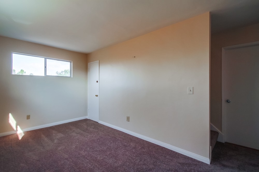 Virtual tour photo 30 of 45 for 3150 Admiral Ave
