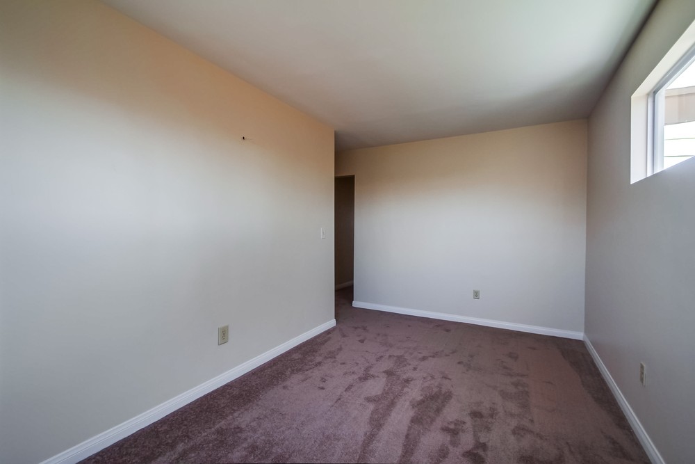 Virtual tour photo 31 of 45 for 3150 Admiral Ave