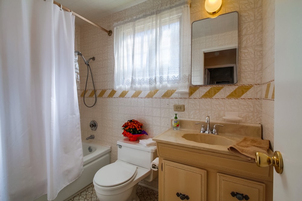 Virtual tour photo 36 of 45 for 3150 Admiral Ave