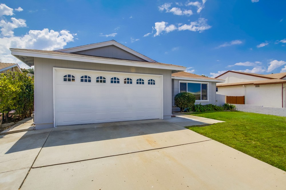 Virtual tour photo 6 of 55 for 3151 Magellan St