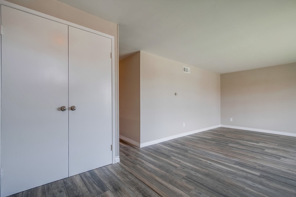 Virtual tour photo 10 of 55 for 3151 Magellan St